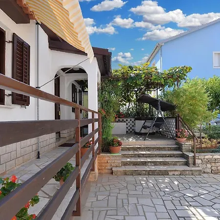 Fuer 3 Personen Ca 32 Qm In Pula-fondole, Istrien Istrische Riviera Apartment